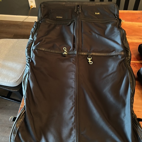 Scully Leather Garment Bag Black Bifold Carry On Shoulder beautiful leather - Picture 6 of 11